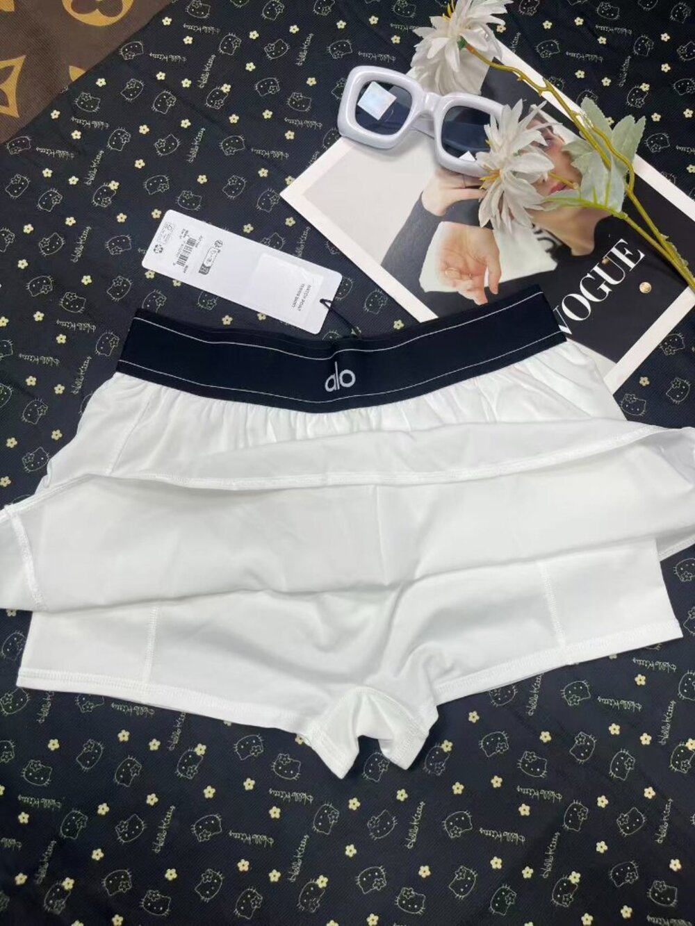 Brand new🤍Tennis Skirt White Alo Yoga Match Point Sporty-girl style💨 - Picture 3 of 8
